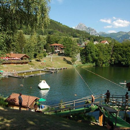 Rez De Jardin / Pieds Des Pistes Lägenhet Bernex Exteriör bild