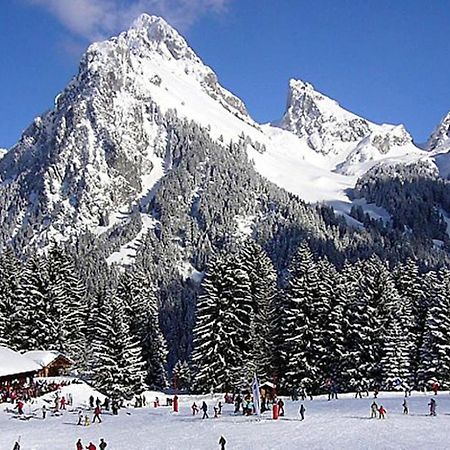 Rez De Jardin / Pieds Des Pistes Lägenhet Bernex Exteriör bild