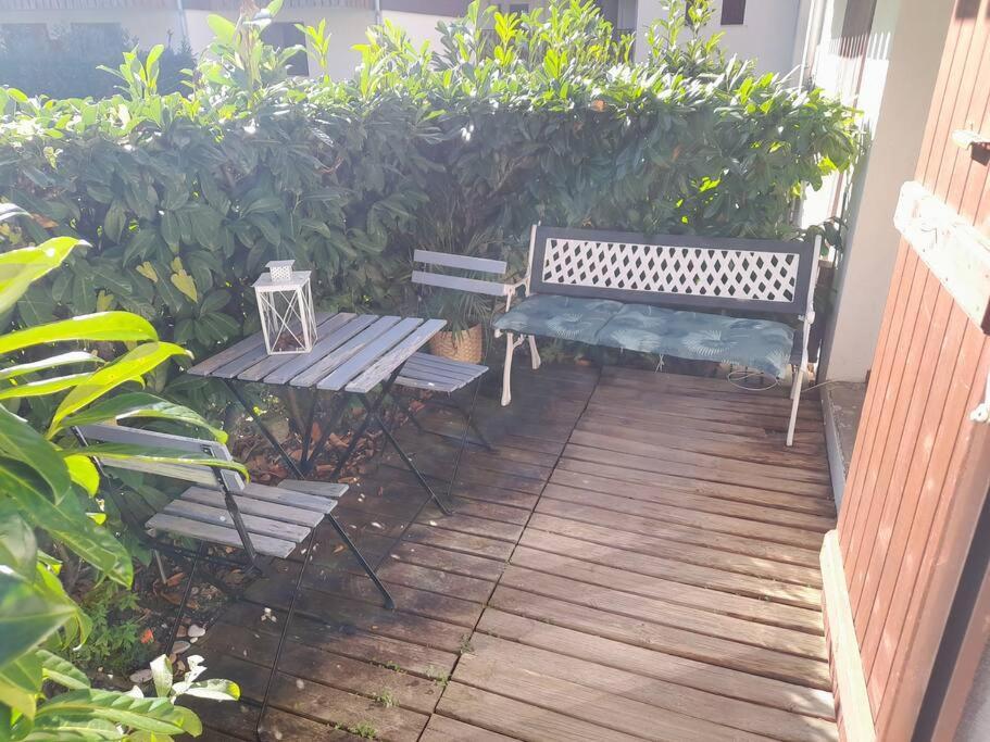 Rez De Jardin / Pieds Des Pistes Lägenhet Bernex Exteriör bild